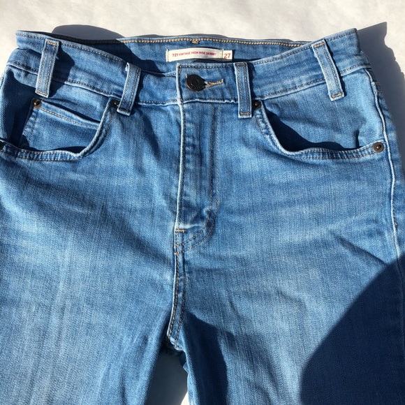 Levi Skinny Jean - Picture 2 of 8